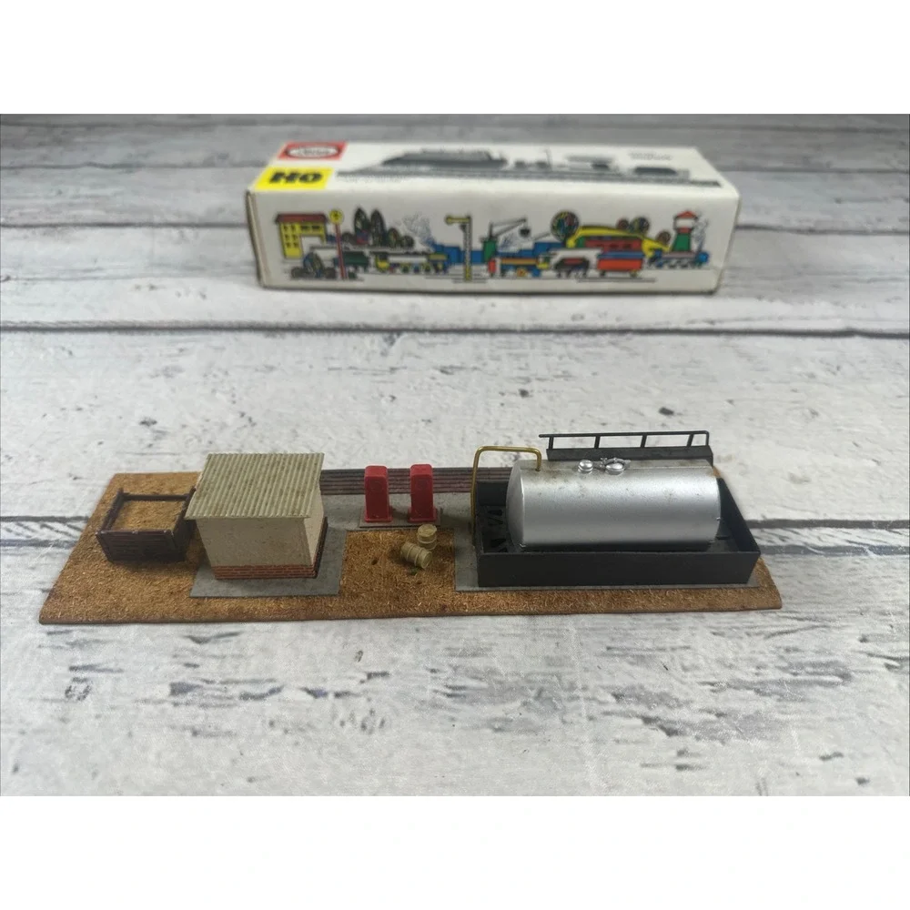 Vintage TeMos 513/00509 H0 DDR Diesel Fueling Station 1:87 Original Box